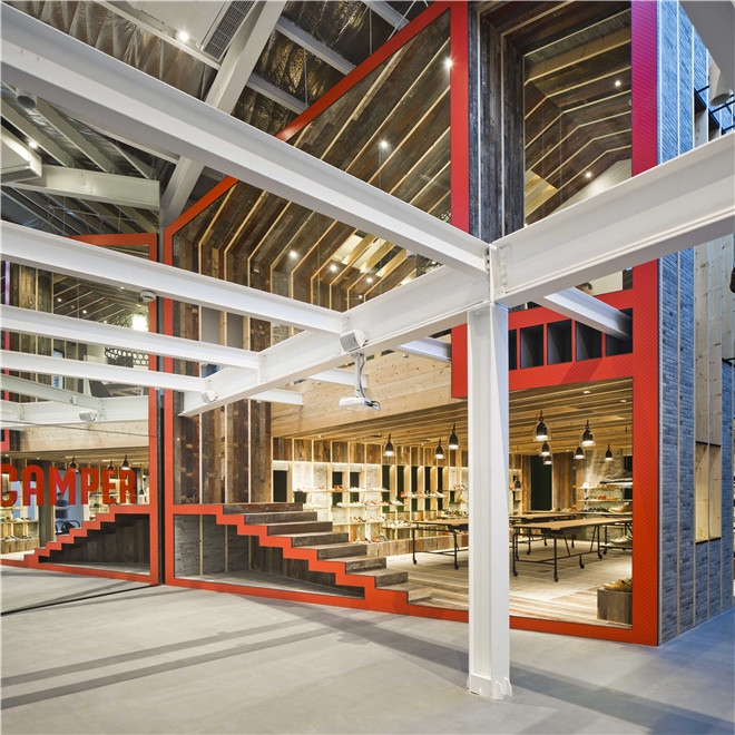 亞洲最具影響力設(shè)計(jì)獎(jiǎng)商業(yè)空間銅獎(jiǎng) Camper展廳(圖3) 亞洲最具影響力設(shè)計(jì)獎(jiǎng)商業(yè)空間銅獎(jiǎng) Camper展廳(圖3)
