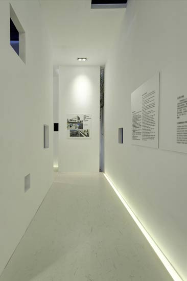 曾秋榮作品:2013年廣州國際設(shè)計(jì)周“回”展廳 曾秋榮作品:2013年廣州國際設(shè)計(jì)周“回”展廳