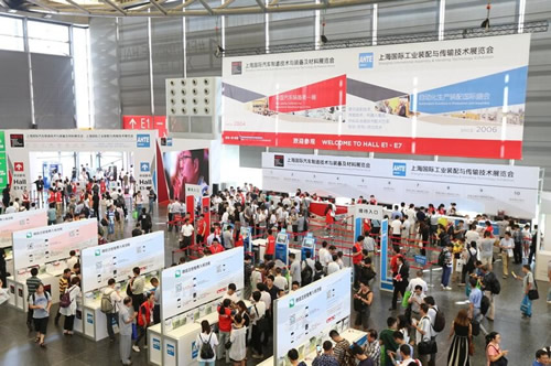 第十二屆上海國際汽車制造技術(shù)與裝備及材料展覽會(huì)隆重舉行(圖1) 第十二屆上海國際汽車制造技術(shù)與裝備及材料展覽會(huì)隆重舉行(圖1)