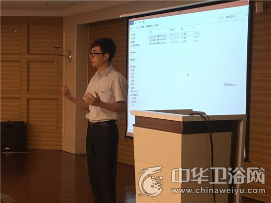 考察交流工業(yè)設(shè)計(jì) 師生赴浪鯨展廳進(jìn)行互動(dòng)(圖2) 浪鯨衛(wèi)浴