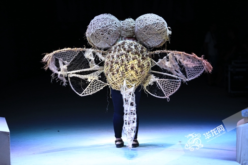 四川美院:打造全新互動(dòng)體驗(yàn)式展廳(圖3) 四川美院:打造全新互動(dòng)體驗(yàn)式展廳(圖3)