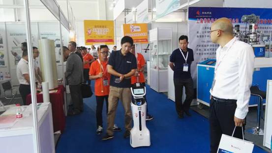  紅眼兔為中國國際復(fù)材展插上翅膀，“電商+工業(yè)”助發(fā)展2