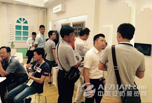 看慧銳通上海智能家居展風(fēng)光啟幕(圖2) 看慧銳通上海智能家居展風(fēng)光啟幕(圖2)