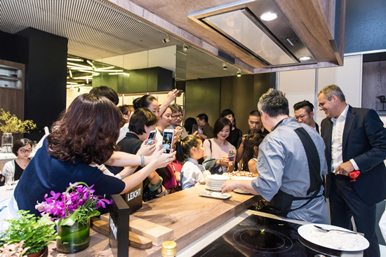 勞斯LEICHET北京展廳 - 創(chuàng)意廚師秀_副本