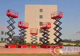 美通重工有限公司與您相約2016上海寶馬展(圖2)  自行式剪叉型高空作業(yè)平臺