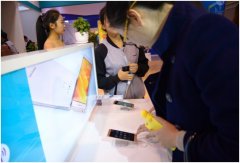 海信手機(jī)亮相聯(lián)通展會(huì) 攜手共贏通信發(fā)展