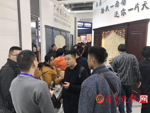 德菲諾實(shí)木背景墻亮相第十六屆中國(guó)國(guó)際門業(yè)展覽會(huì)(圖4) 4