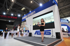 2017渝洽會:華碩展臺再現(xiàn)科技硬實(shí)力