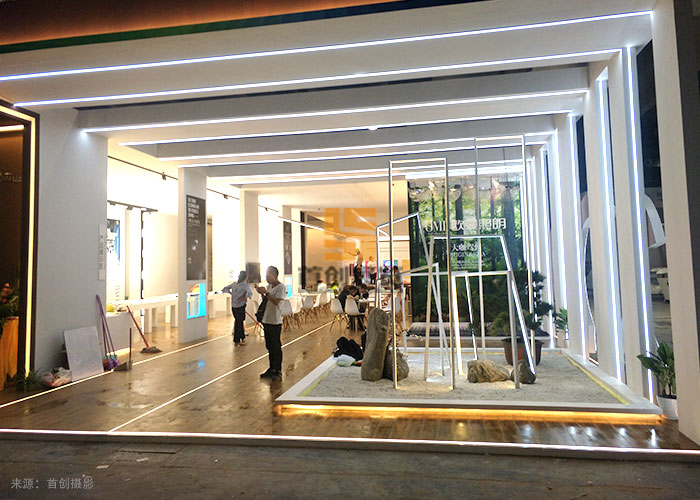 歐曼照明 展覽設(shè)計搭建(圖3) 歐曼照明 展覽設(shè)計搭建(圖3)
